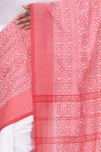Woven design pure cotton taant saree