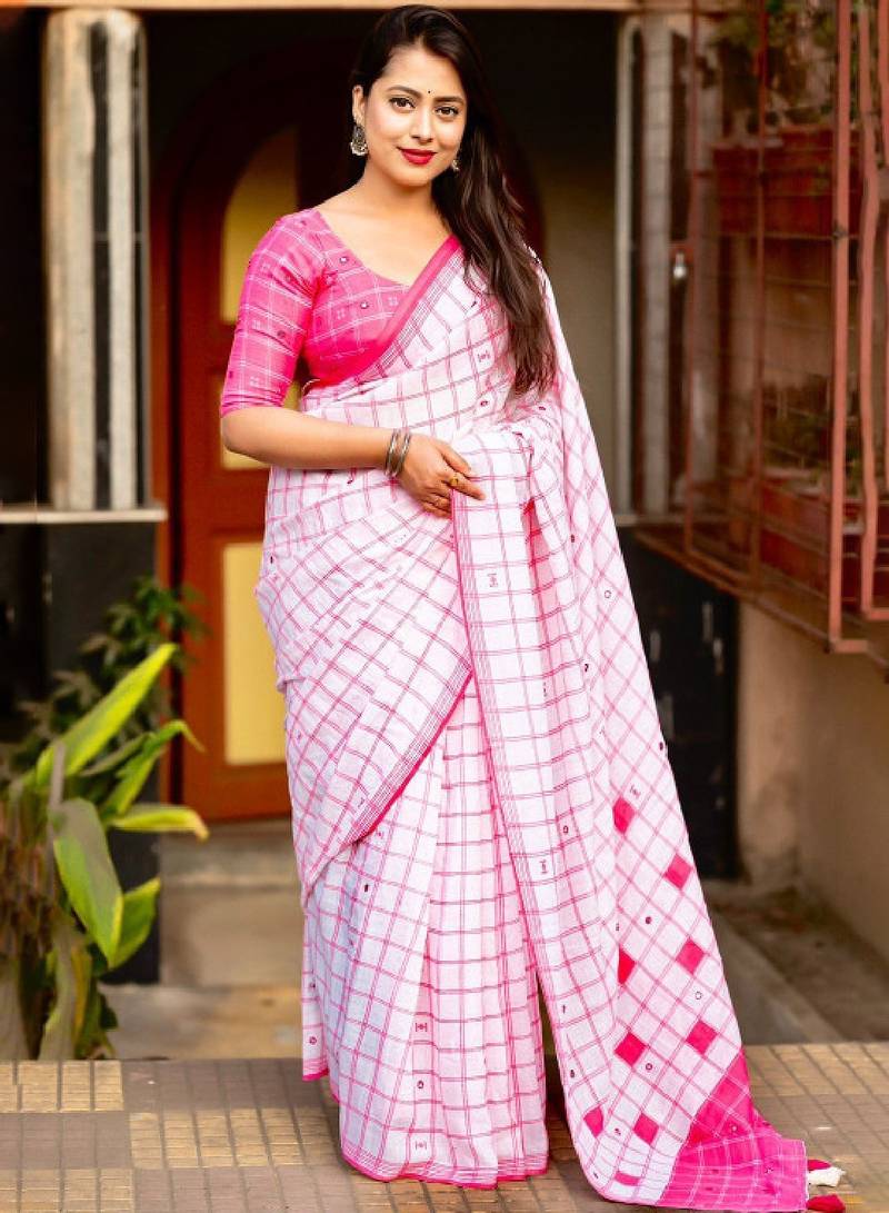 Checked pure linen saree