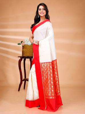 Geometric woven design zari pure cotton kanjeevaram saree 4