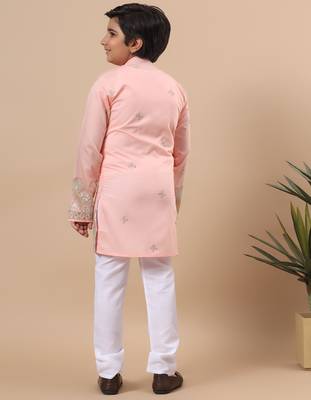 Boys peach silk blend geometric floral embroidered border kurta & pyjama set 2