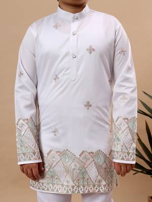 Boys white silk blend  geometric floral embroidered border kurta & pyjama set 3
