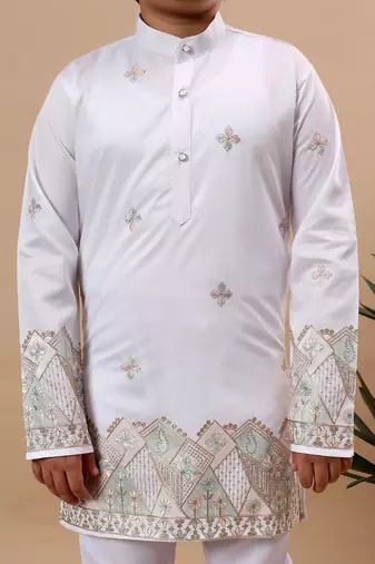 Boys white silk blend  geometric floral embroidered border kurta & pyjama set