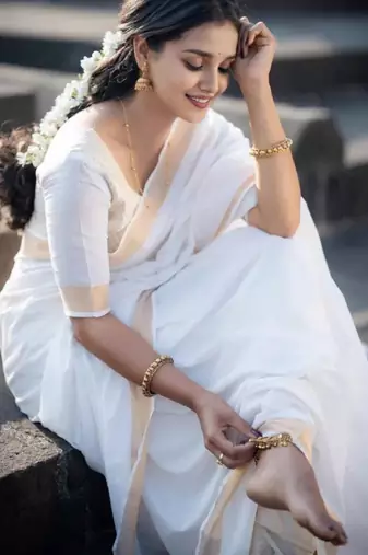 Silk cotton kasavu saree