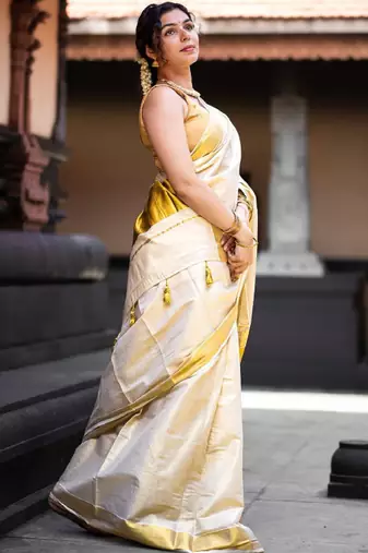 Zari pure cotton kasavu saree