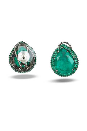 Green stone metallic teardrop stud earrings