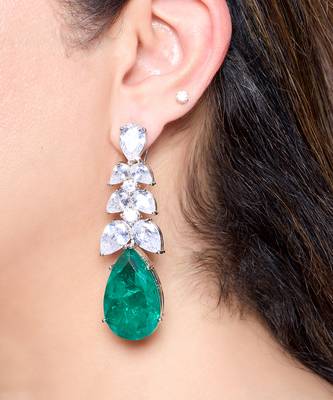 Emerald green stone silver plated drop earrings 1