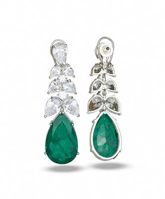 Emerald green stone silver plated drop earrings 3