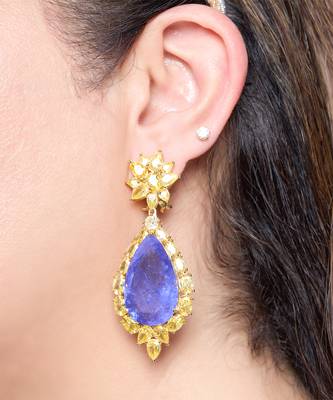 Gold plated deep blue chandelier earrings 1
