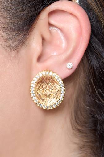 Gold plated floral stud earrings