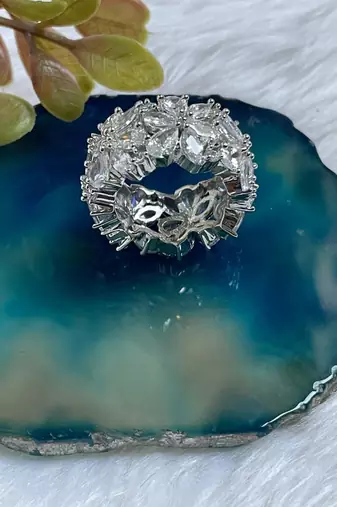 Marquise zircon band ring