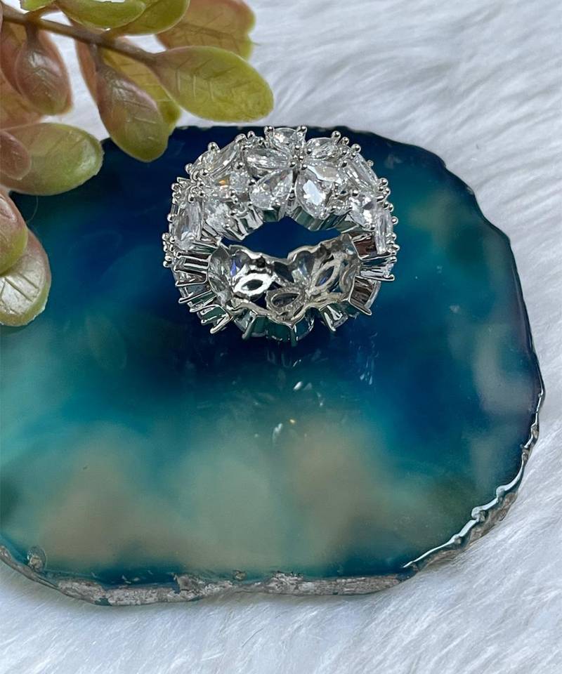 Marquise zircon band ring