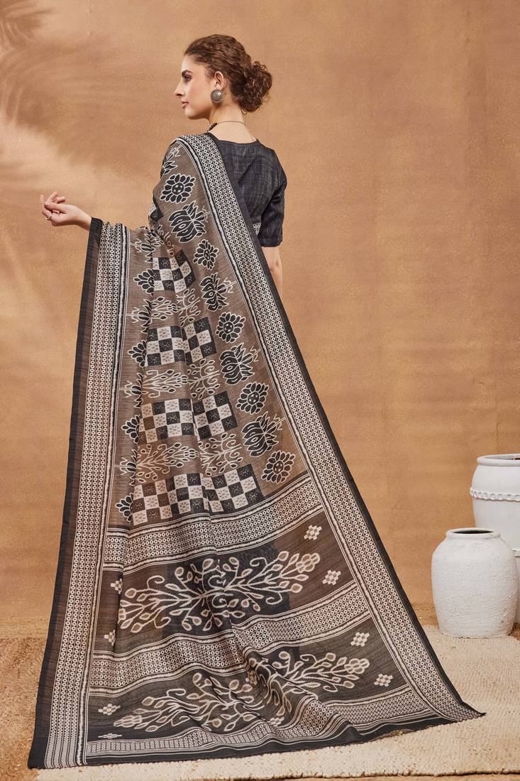 Checked silk bland saree