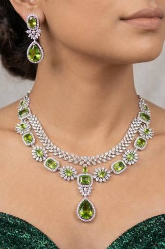 emerald green bridal jewellery set  silver-plated necklace, earrings, maangtika