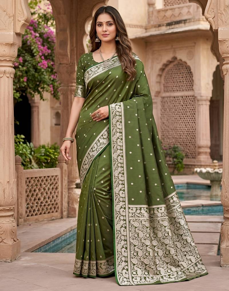 Green soft silk blend saree with zari weaving meenakari design