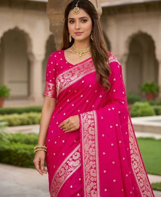 Pink soft silk blend saree with zari weaving meenakari design 4