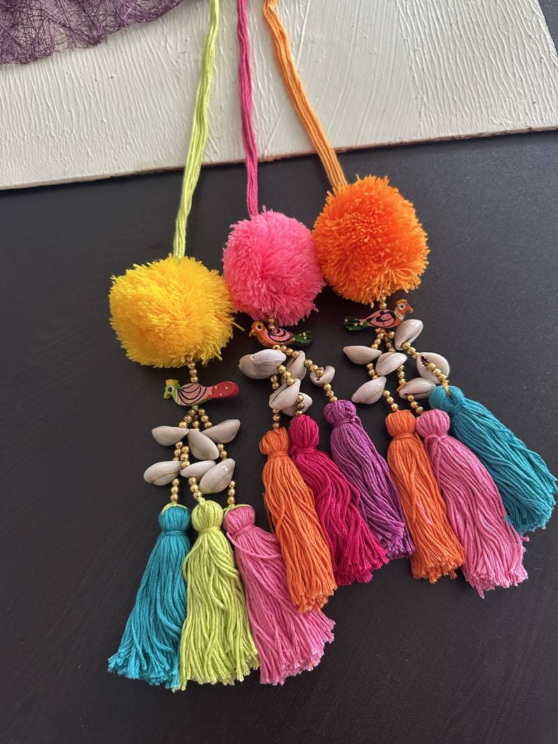 Handmade multicolored boho pompom parandi