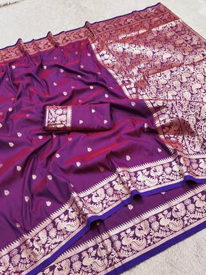Wine soft silk blend saree with zari weaving meenakari design 5