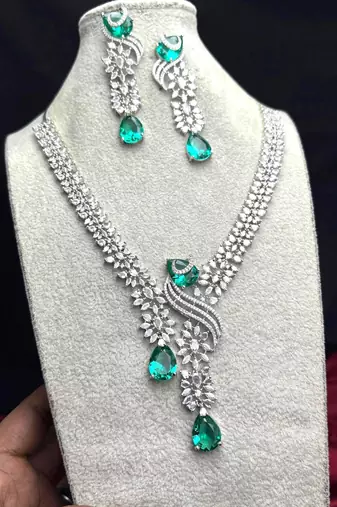 emerald cz diamond bridal jewellery set, pear cut drop choker necklace earrings