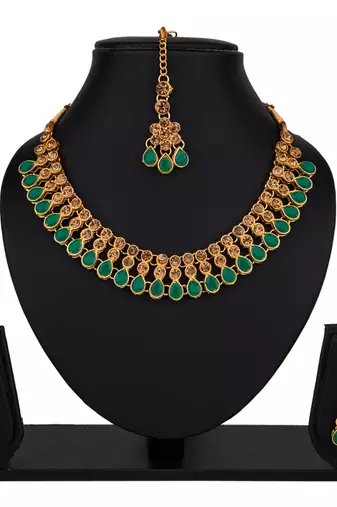 Green color necklace set with earrings & maang tikka | kundan & agate stone | antique gold plating