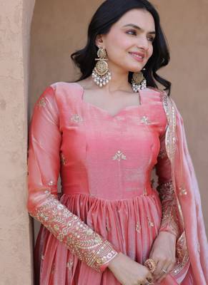 Peach pink embroidered fendi silk gwon with dupatta 4