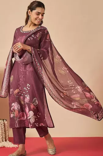 Women Floral Printed Thread Work Linen Kurta with Trousers & With Dupatta