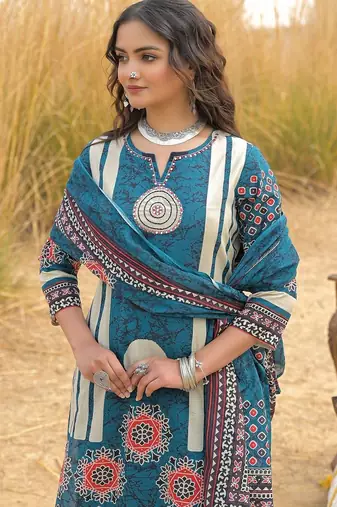 Women Ethnic Motifs Printed Kurta with Palazzos & With Dupatta