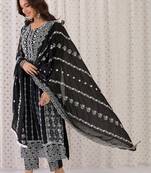 Women Ethnic Motifs Embroidered Cotton Kurta with Trousers & With Dupatta