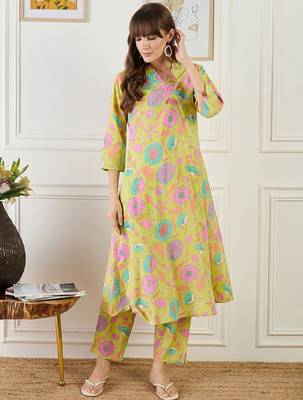 Floral Printed Straight Sequinned Cotton Kurta With Trouser 1