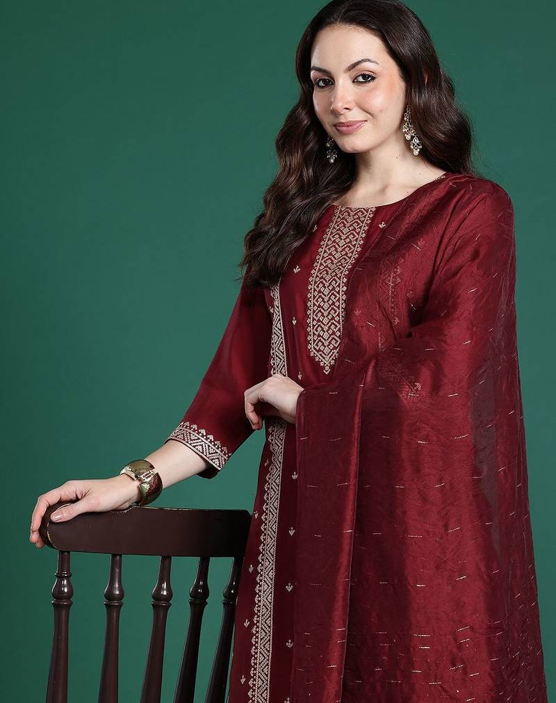 Ethnic Motifs Embroidered Kurta with Trousers & Dupatta
