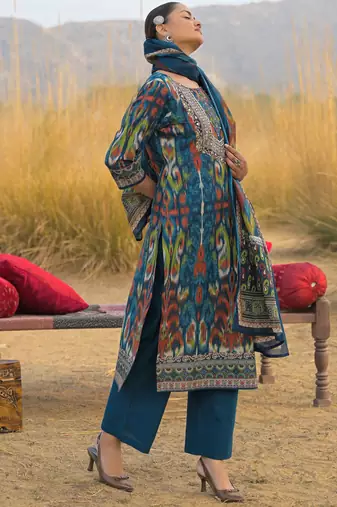 Women Ethnic Motifs Printed Mirror Work Cotton Kurta with Trousers & With Dupatta