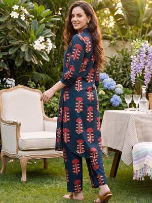 Ethnic Motifs Printed Cotton Kurta with Trousers 6