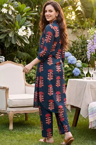Ethnic Motifs Printed Cotton Kurta with Trousers