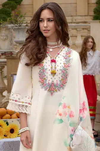 Floral Embroidered Kurta With Trousers & Dupatta