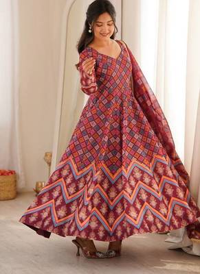 Wine printed muslin suit with pant & dupatta 4
