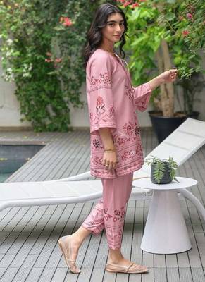 Pink floral print linen  fancy co-ord set for women 3