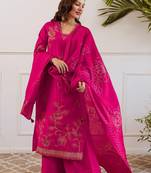 Women Floral Embroidered Thread Work Kurta with Palazzos & Dupatta