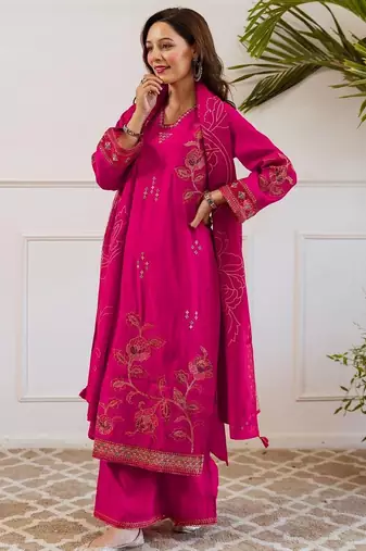 Women Floral Embroidered Thread Work Kurta with Palazzos & Dupatta