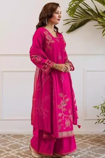 Women Floral Embroidered Thread Work Kurta with Palazzos & Dupatta