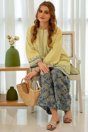 Yellow floral print crepe  fancy co-ord set for women