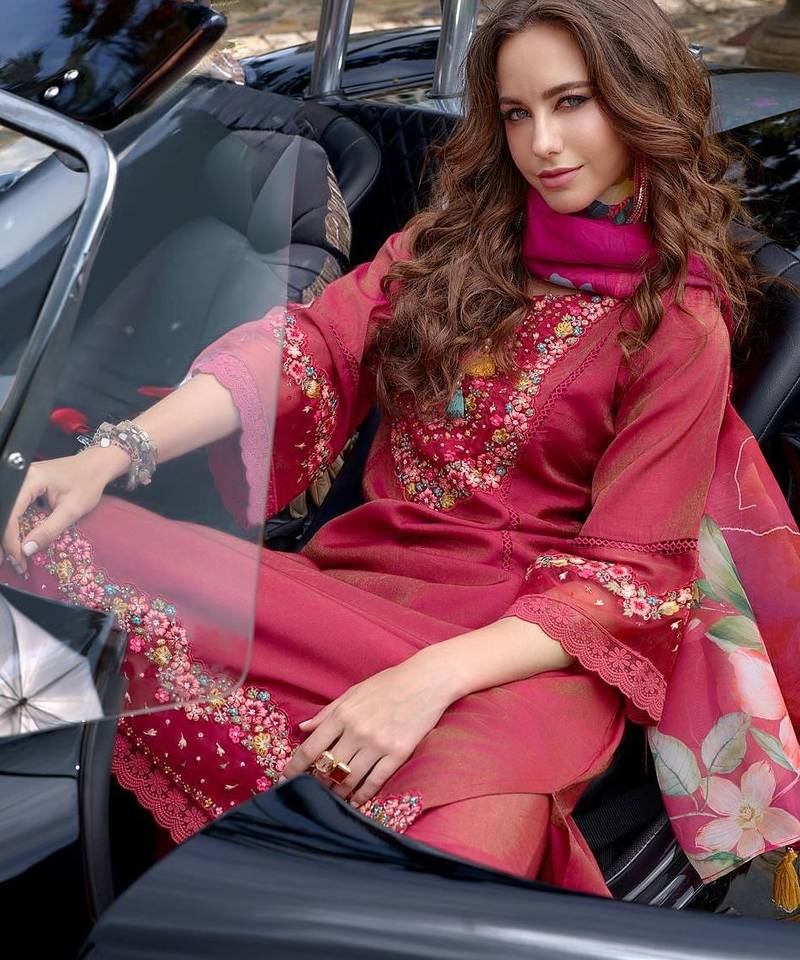Floral Embroidered Thread Work Kurta with Trousers & Dupatta