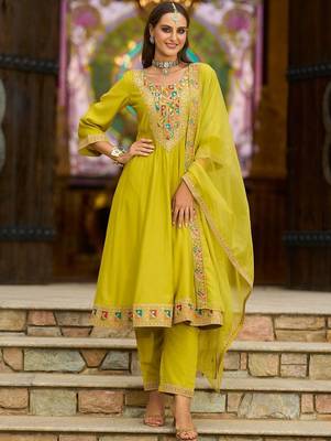 Women Ethnic Motifs Embroidered Panelled Thread Work Kurta with Trousers & With Dupatta 1