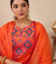 Ethnic Motifs Embroidered Mirror Work Liva Straight Kurta With Trousers & Dupatta
