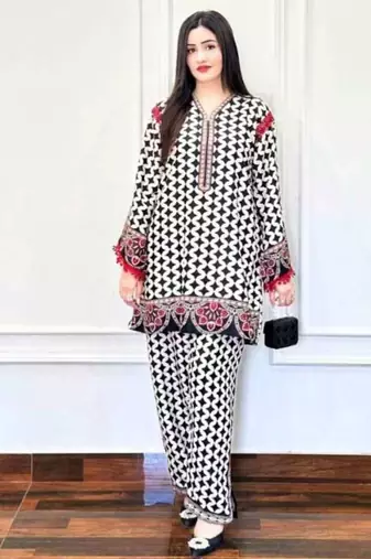 Black floral print crepe  fancy co-ord set for women