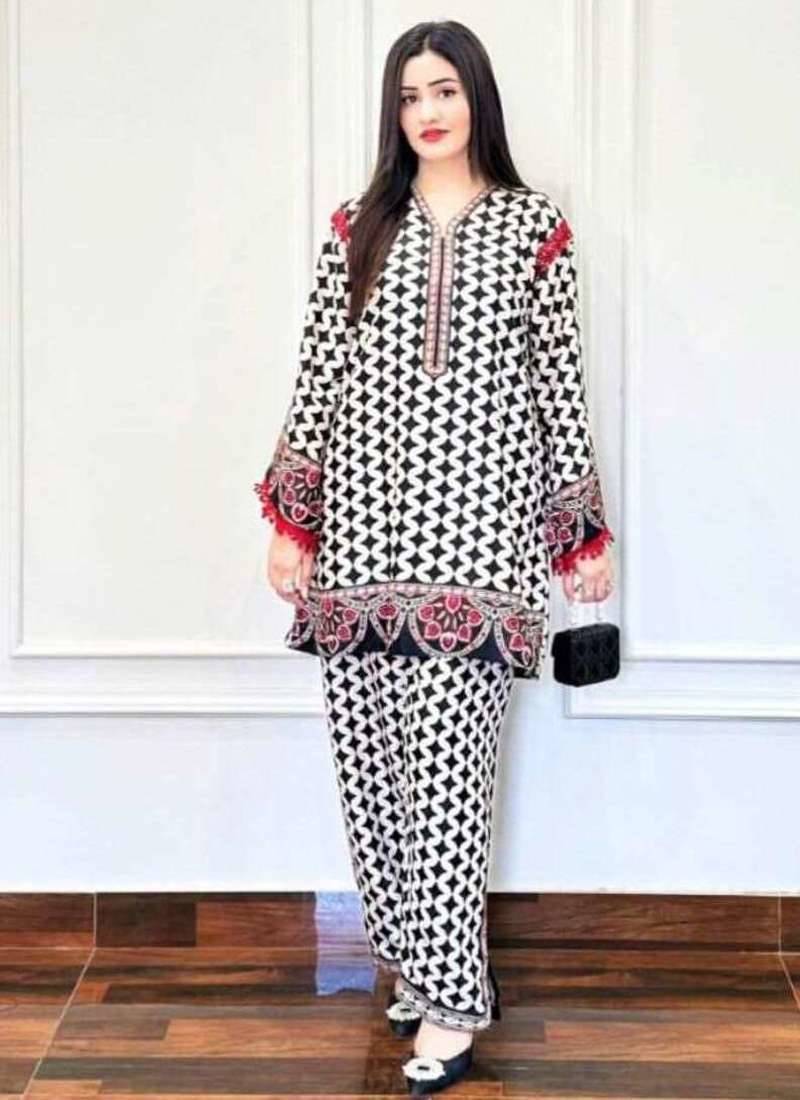 Black floral print crepe  fancy co-ord set for women