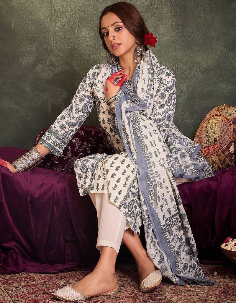 Floral Printed Notch Neck Cotton Straight Kurta With Trousers & Dupatta