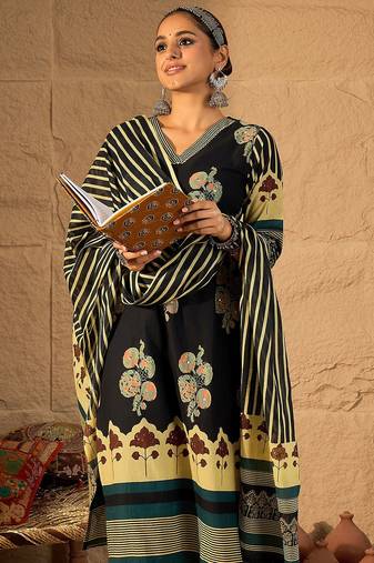 Women Floral Printed Cotton Kurta with Trouser & Dupatta