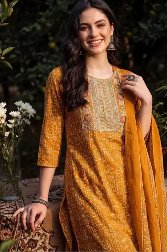 Women Ethnic Motifs Printed Thread Work Cotton Kurta with Trousers & With Dupatta