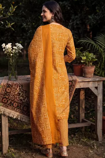 Women Ethnic Motifs Printed Thread Work Cotton Kurta with Trousers & With Dupatta