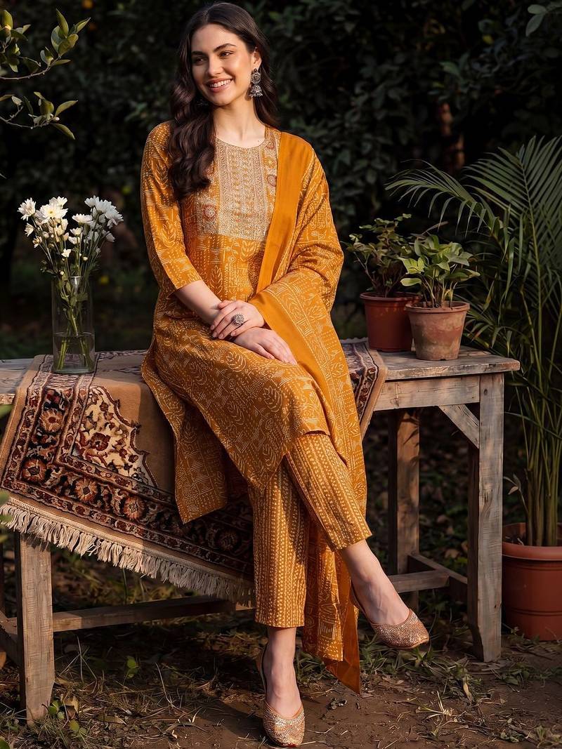 Women Ethnic Motifs Printed Thread Work Cotton Kurta with Trousers & With Dupatta
