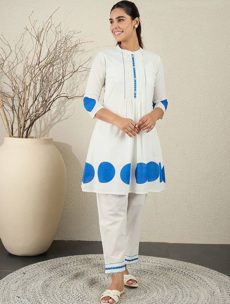 Printed Pleated Thread Work Cotton Kurta With Trousers